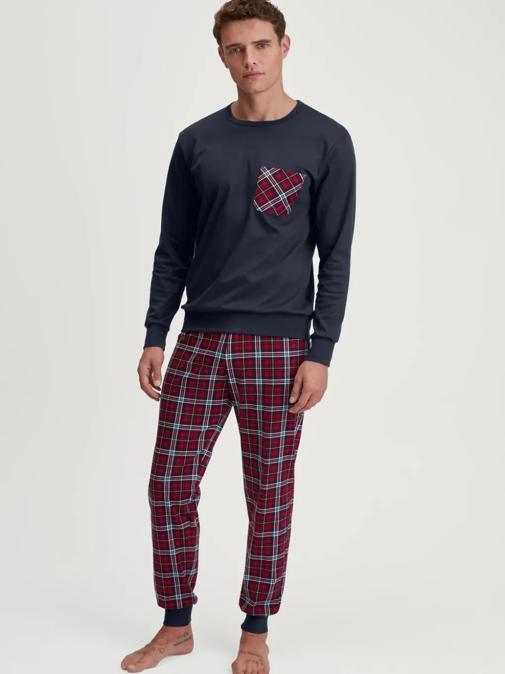 Bündchen-Pyjama