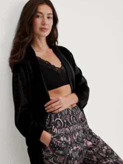 Kimono aus Velours, Länge 125 cm