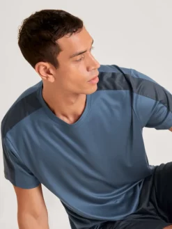 Kurzarm-Shirt
