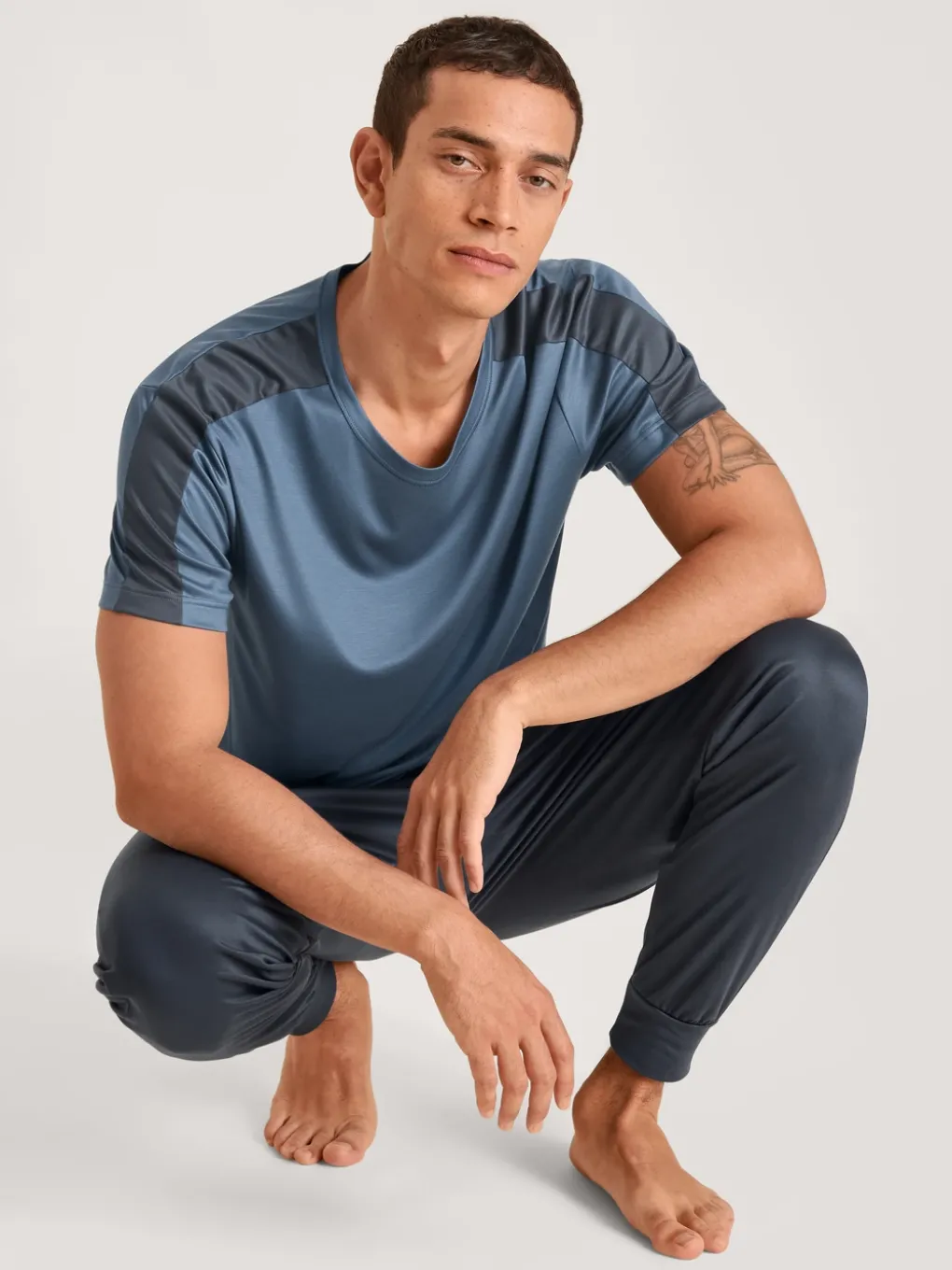 Kurzarm-Shirt