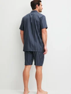 Kurz-Pyjama mit Knöpfen