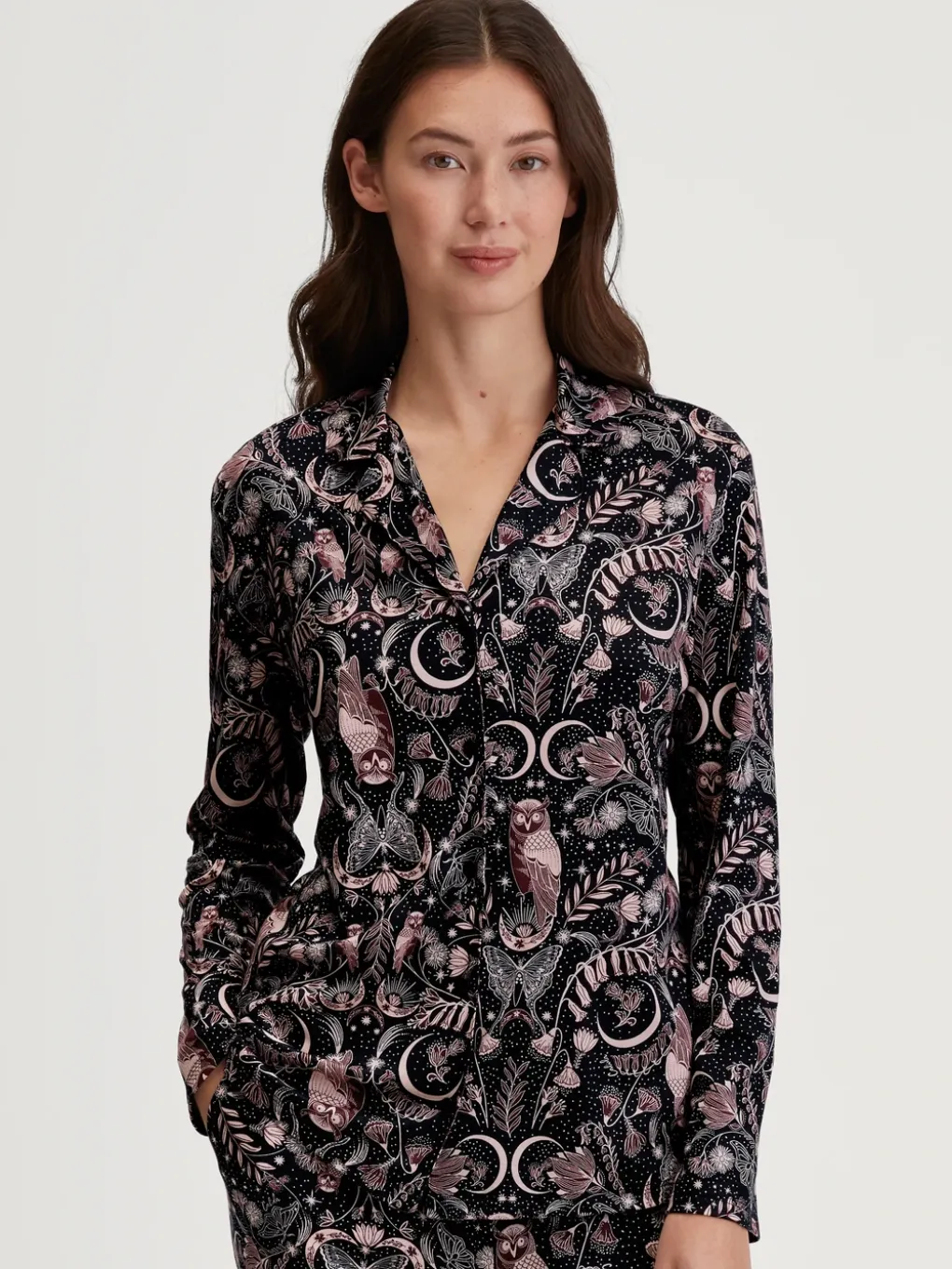 Langarm-Shirt mit Knöpfen aus TENCEL™ Modal und Seide