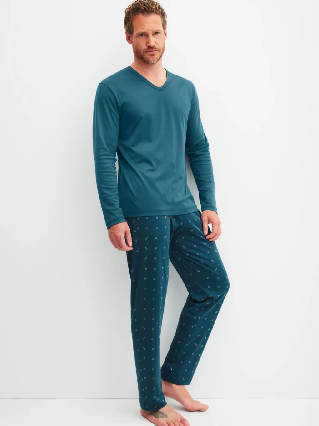 Langarm-Shirt mit V-Ausschnitt