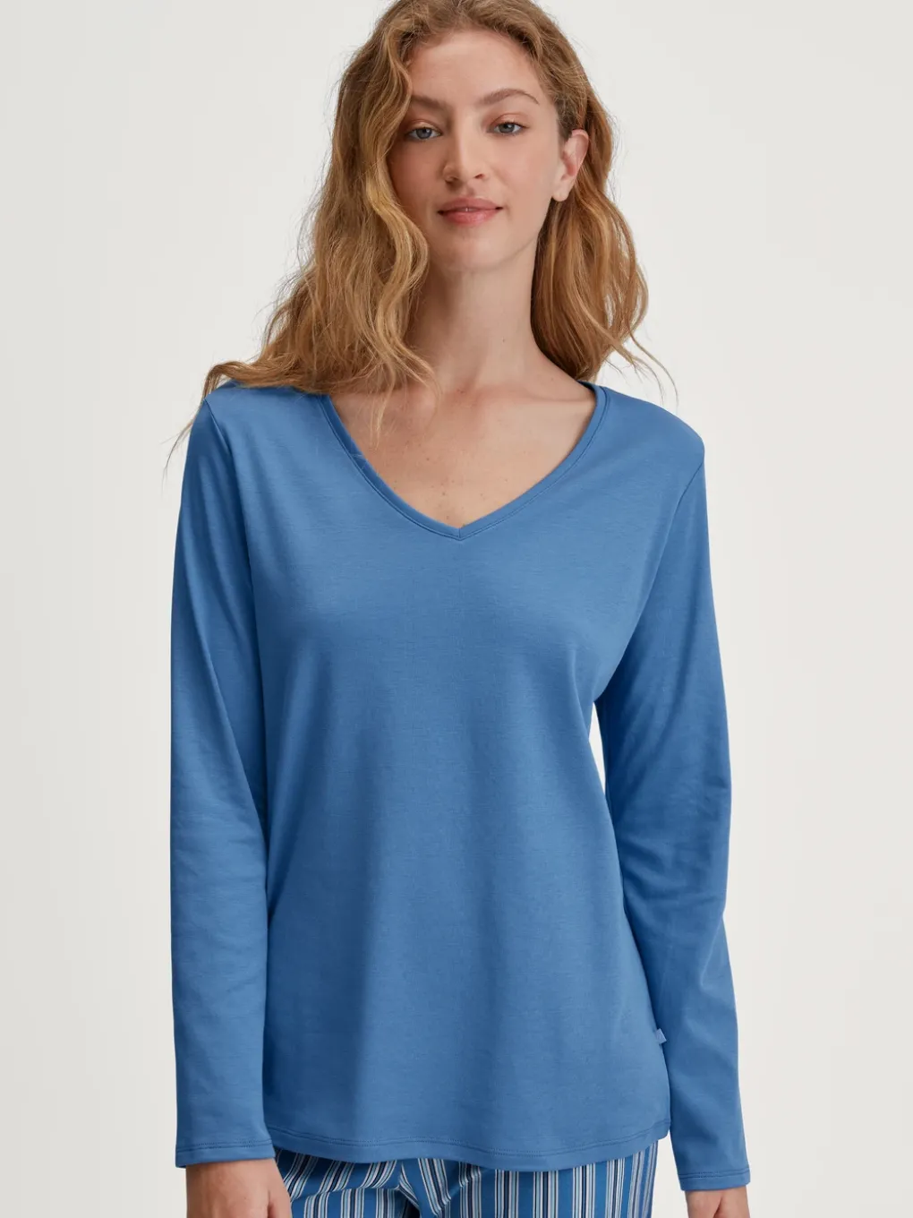 Langarm-Shirt, V-Neck