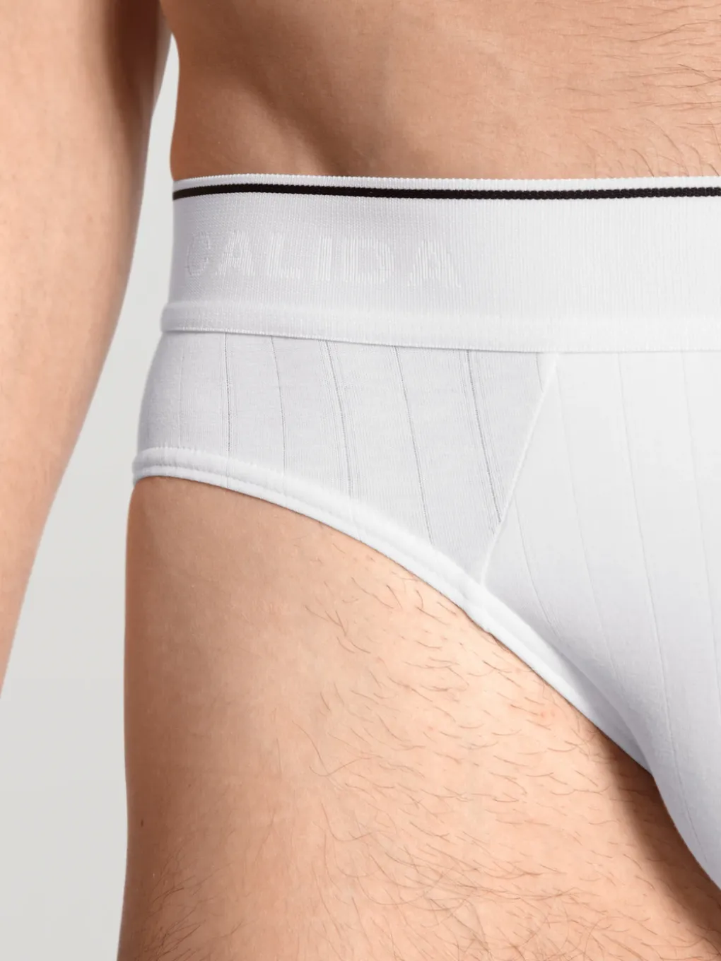 Mini-Slip, Elastikbund