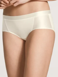 Panty, low cut