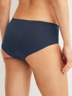 Panty, low cut