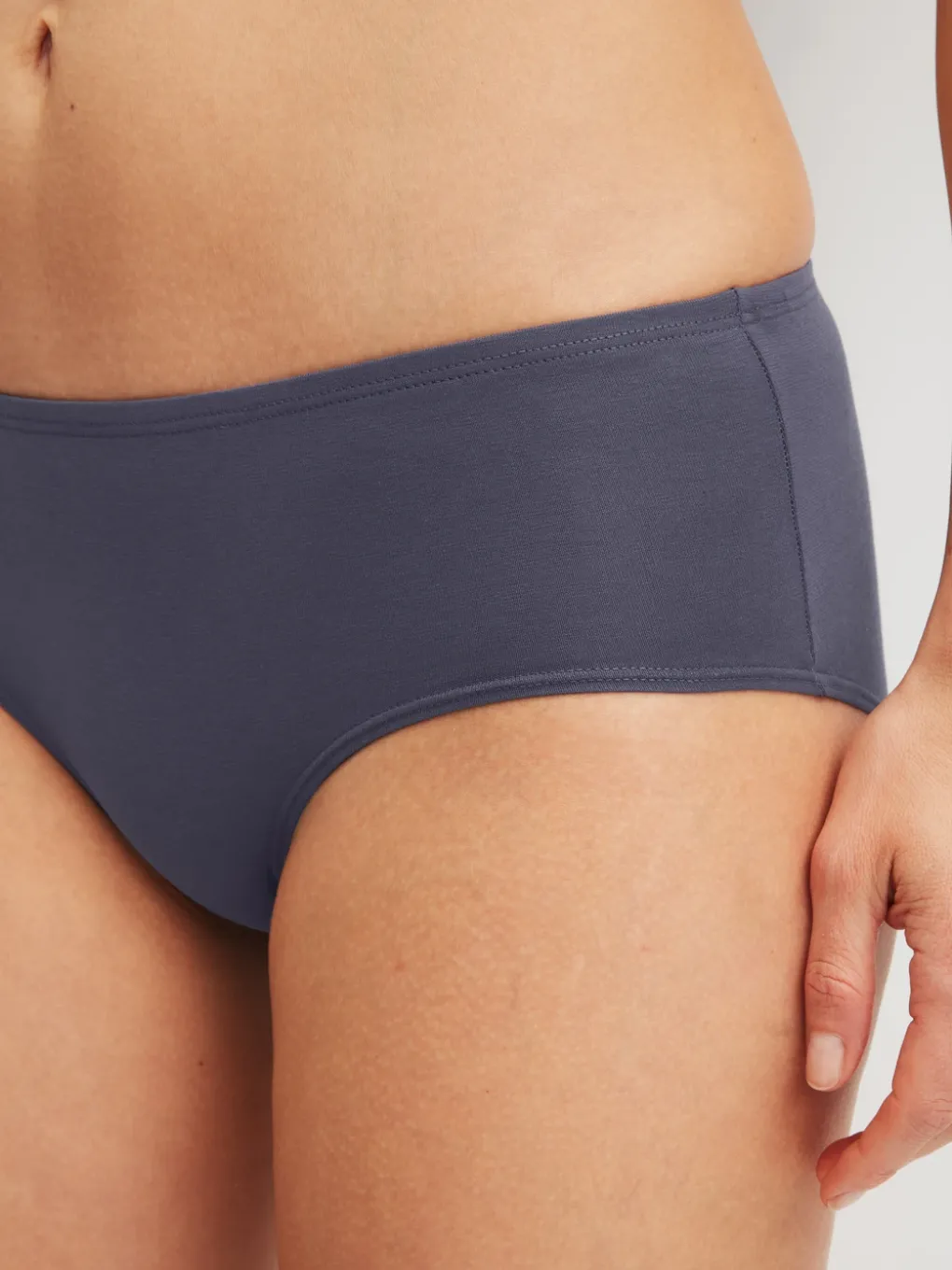 Panty, low cut