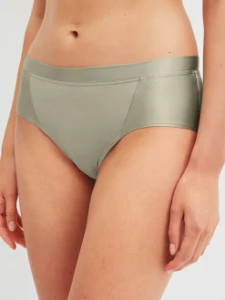Panty, low cut
