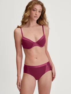 Panty, low cut