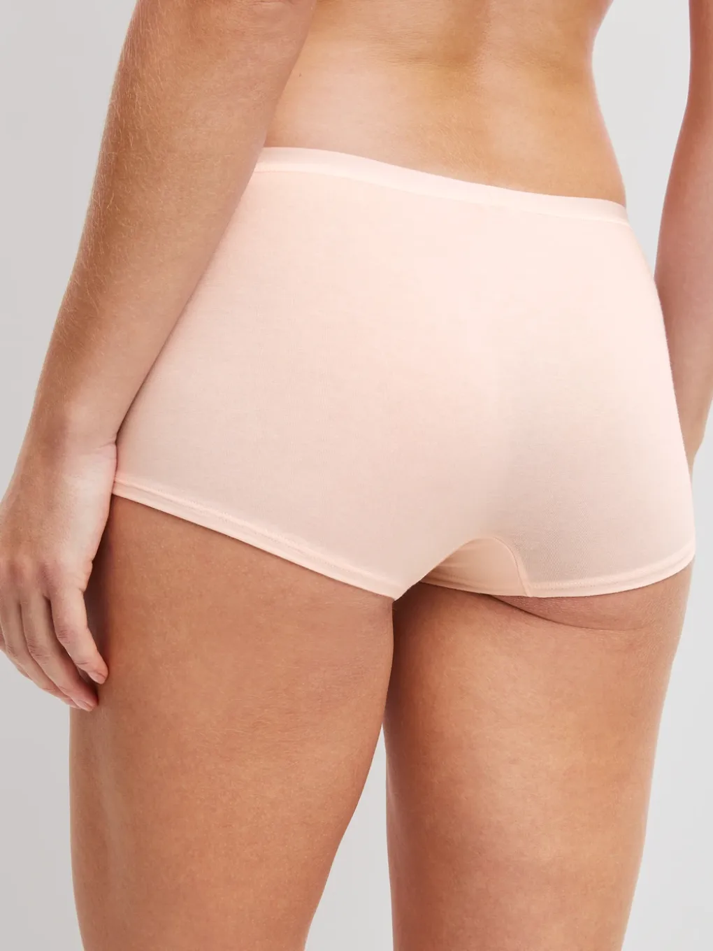 Panty, regular cut