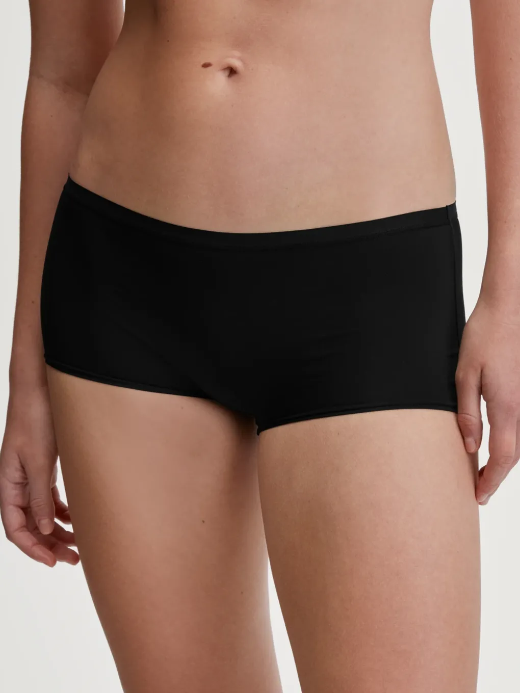 Panty, regular cut