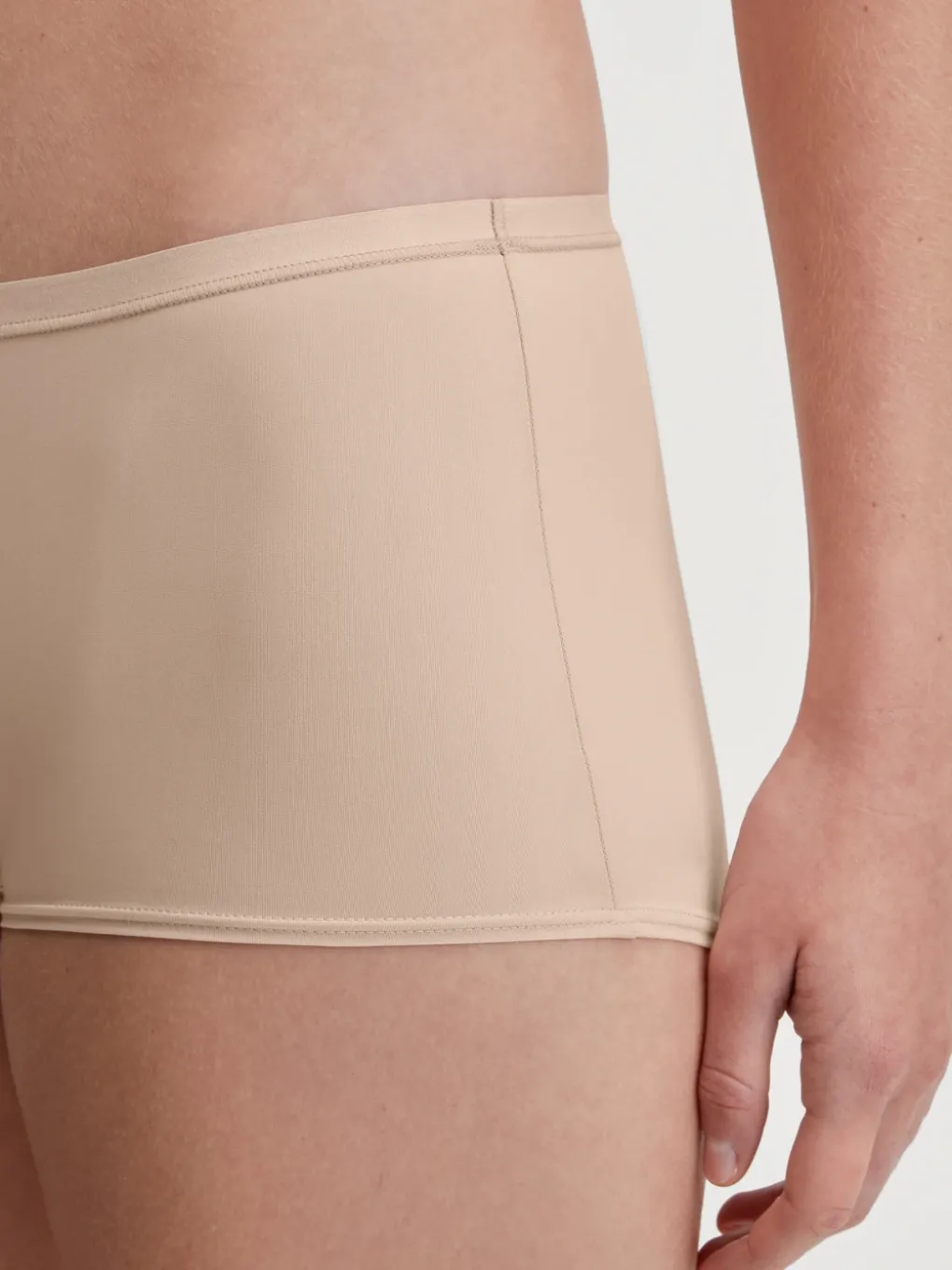 Panty, regular cut