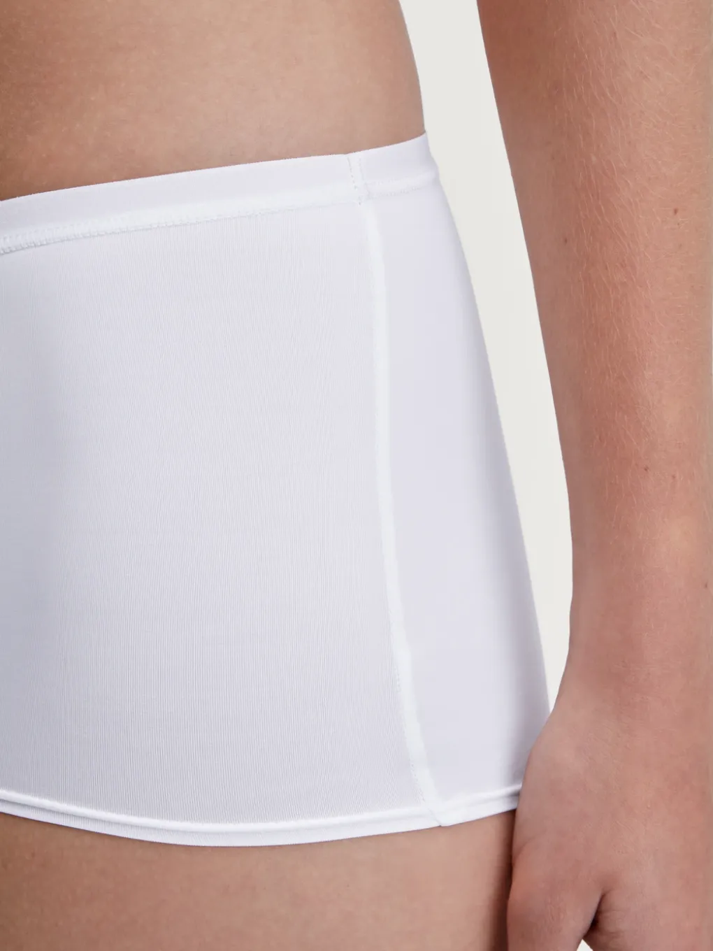 Panty, regular cut