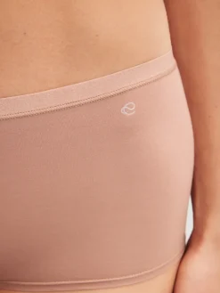 Panty, regular cut