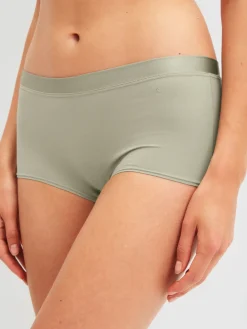 Panty, regular cut