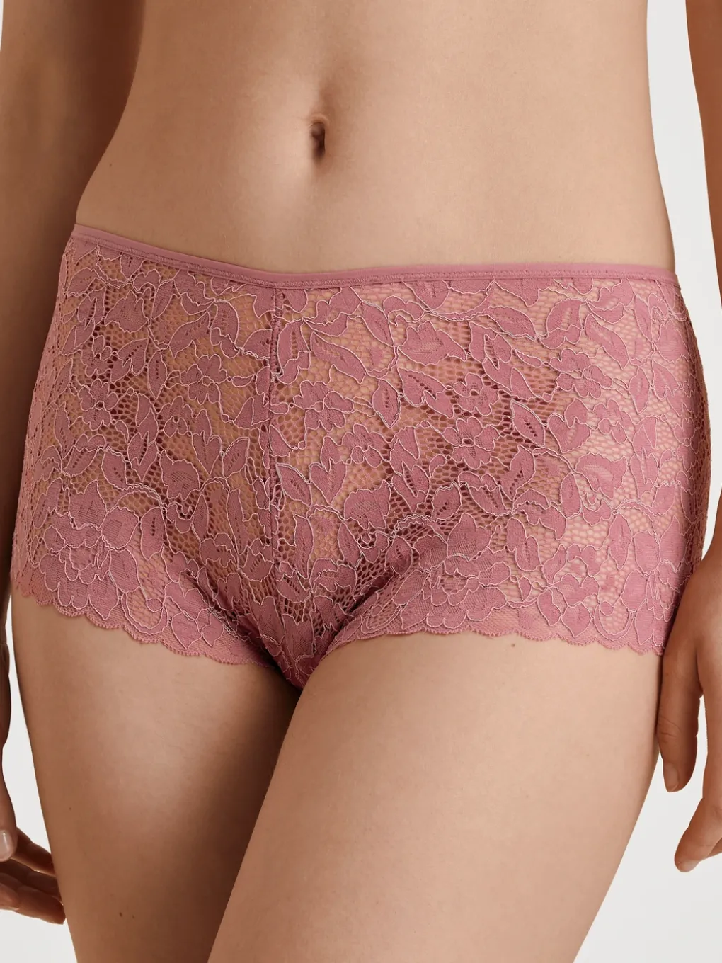 Panty, regular cut