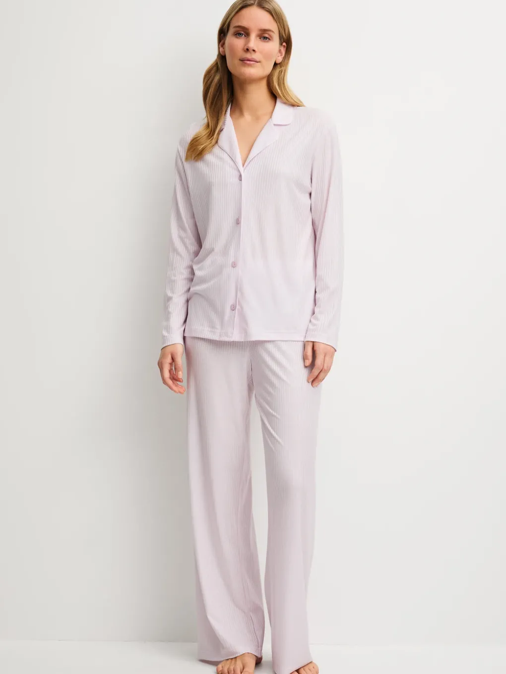 Pyjama aus TENCEL™ mit Knöpfen
