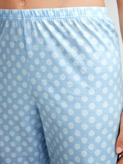 Pyjama, durchgeknöpft