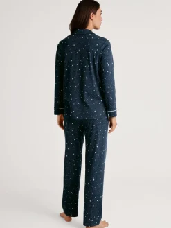 Pyjama, durchgeknöpft