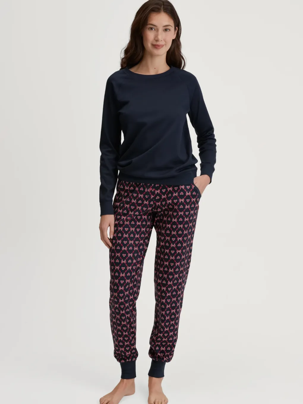 Pyjamahose mit Bündchen und Seitentaschen