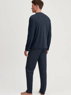Pyjama, lang