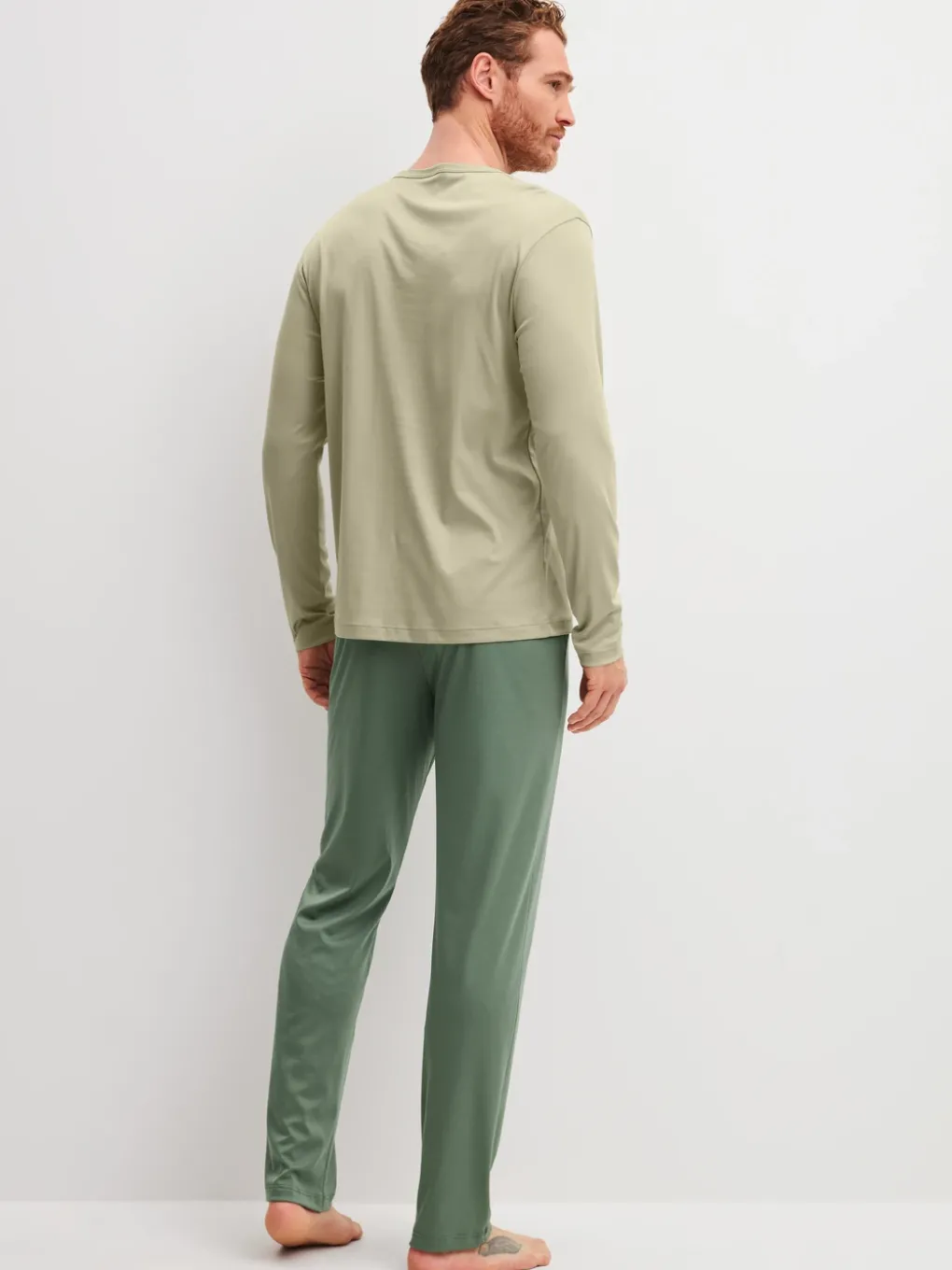 Pyjama, lang