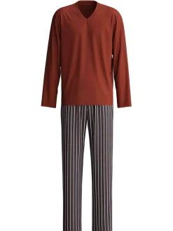Pyjama, lang