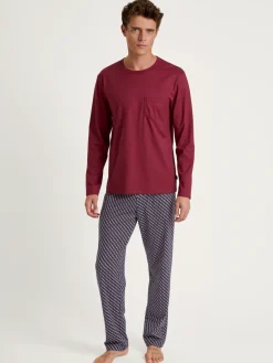 Pyjama, lang