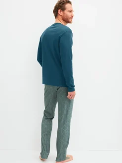 Pyjama, lang
