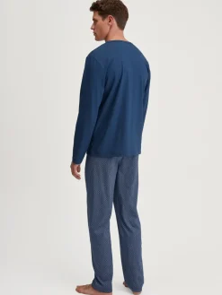 Pyjama, lang