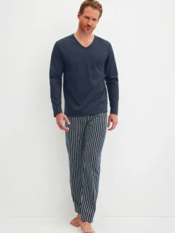 Pyjama, lang