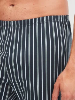 Pyjama, lang