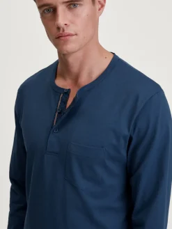Pyjama, lang