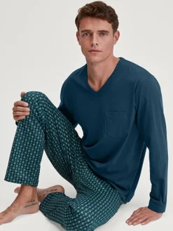 Pyjama, lang