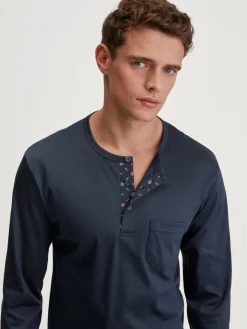 Pyjama, lang