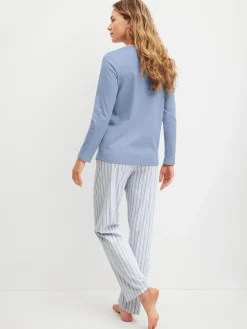 Pyjama, lang