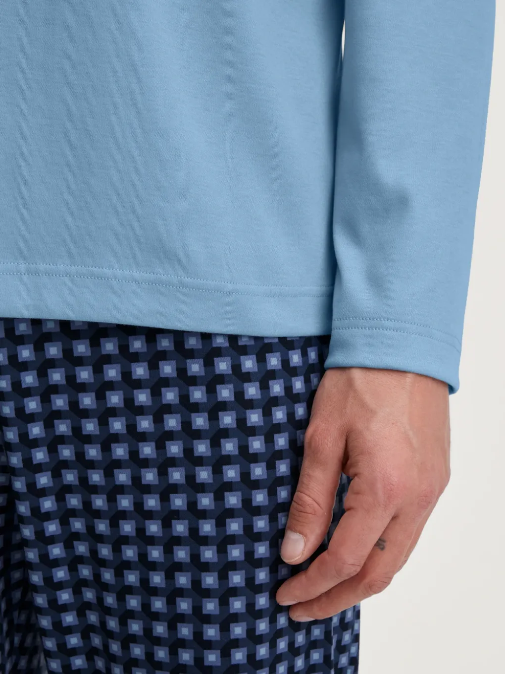Pyjama, lang