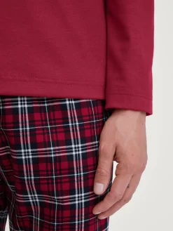 Pyjama, lang