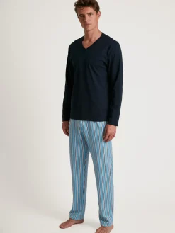 Pyjama, lang
