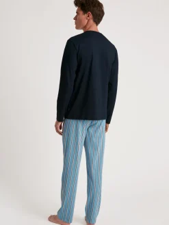 Pyjama, lang