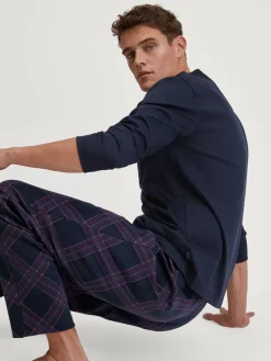 Pyjama, lang