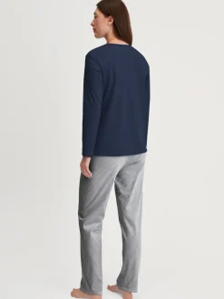 Pyjama, lang