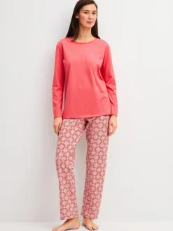 Pyjama, lang