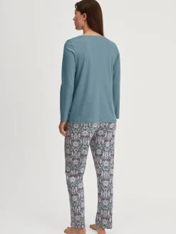 Pyjama, lang