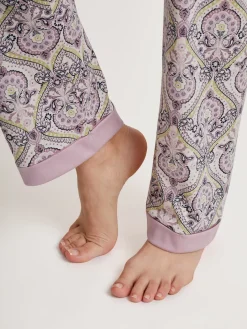 Pyjama, lang