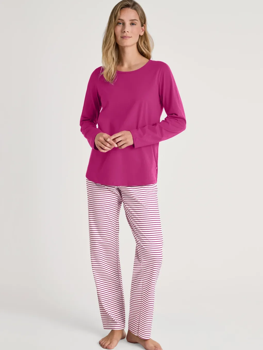 Pyjama, lang