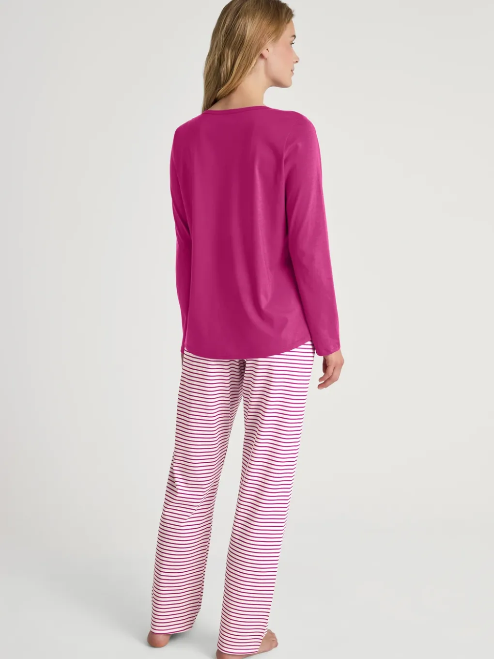 Pyjama, lang