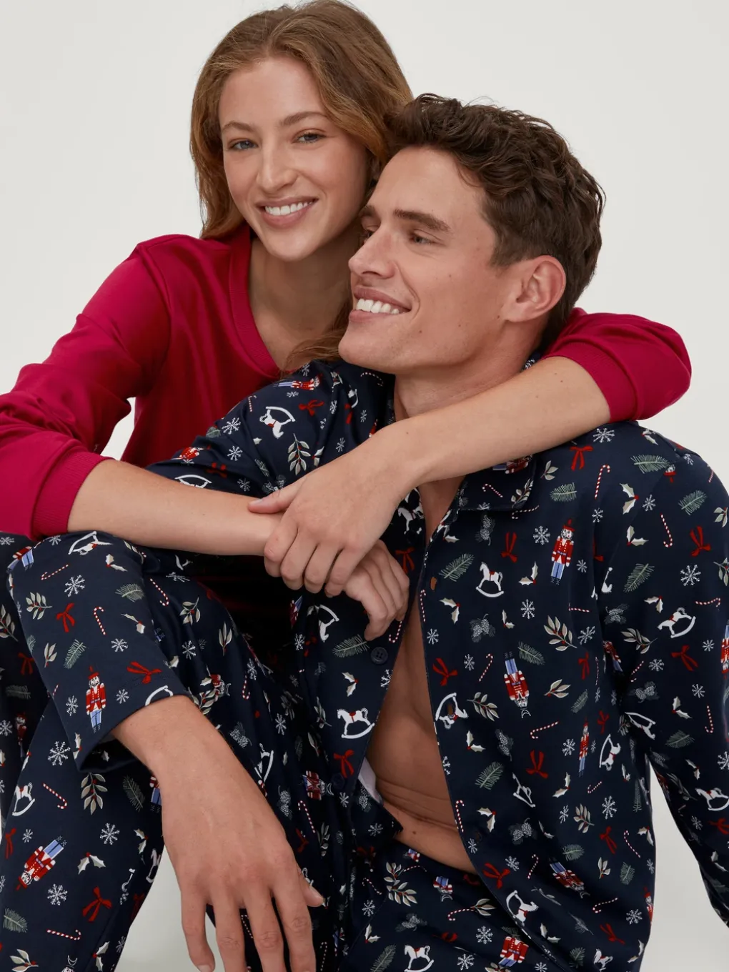 Pyjama mit Knöpfen