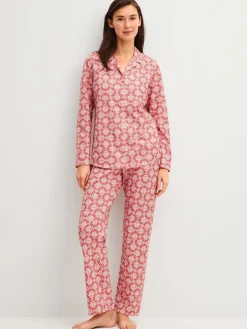Pyjama mit Knöpfen
